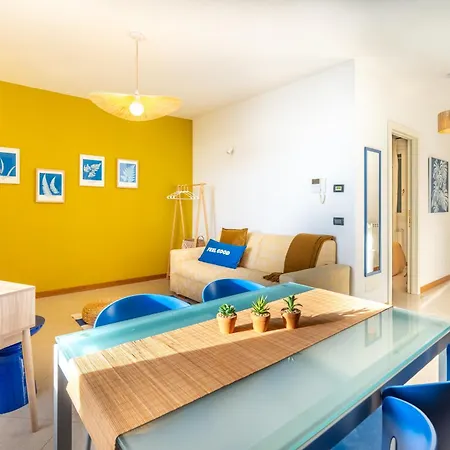 Apartment Indaco Sul Mare Fronte Mare/ Passeggiata *