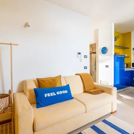 Apartment Indaco Sul Mare Fronte Mare/ Passeggiata Diano Marina